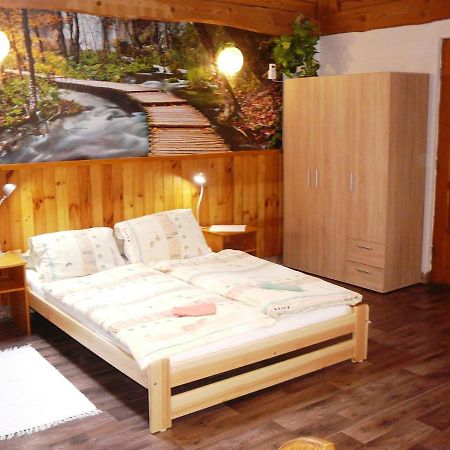 Chatka Horec Stara Lesna Exterior photo